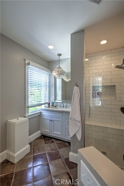 Building Photo - 1205 W Highland Ave