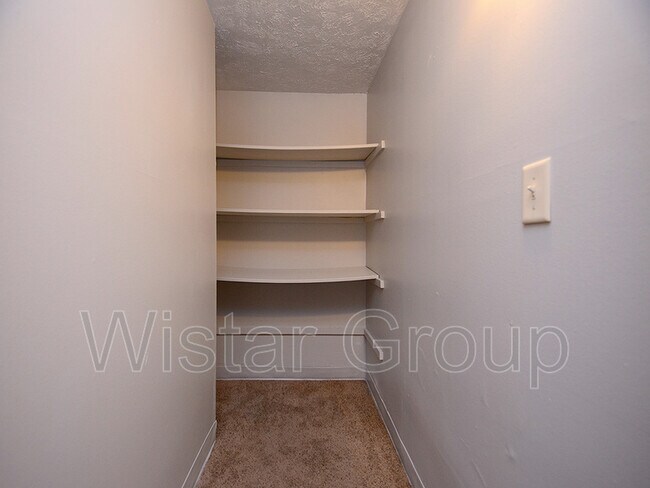 Building Photo - 2327 Benson Gardens Blvd