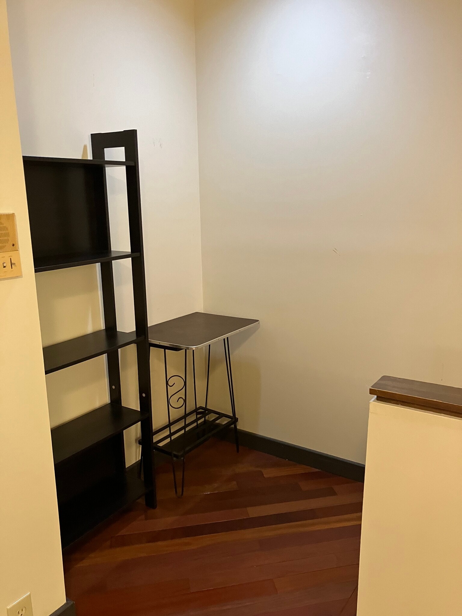 Building Photo - 6344 Aurelia St