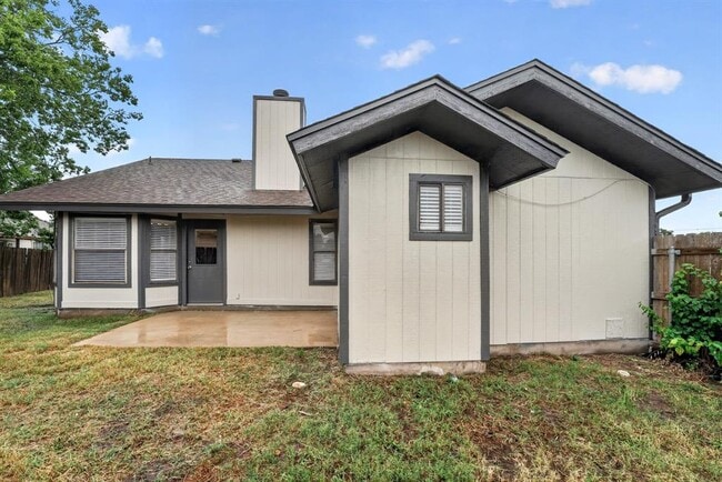 Building Photo - 1509 Taron Dr