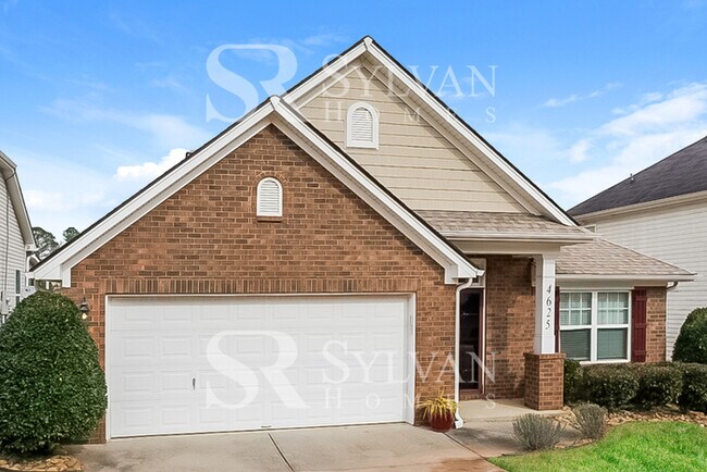 Building Photo - Enjoy living the good life in this 3 bedroom, 2 bathroom home