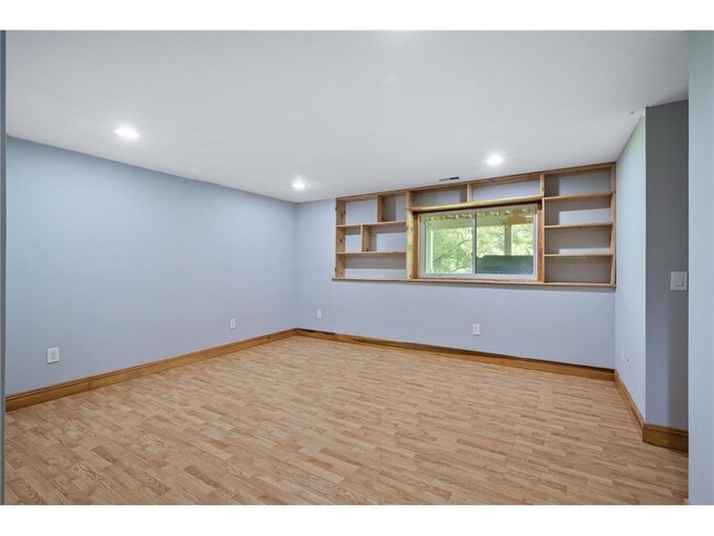 Building Photo - 17245 33rd Ave N