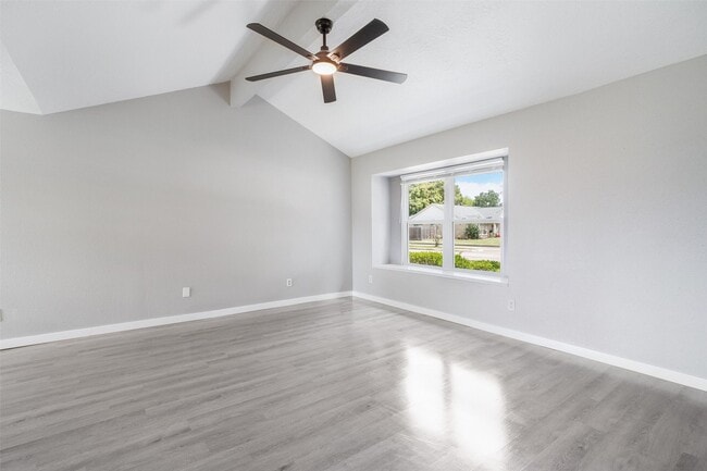 Building Photo - 509 Landing Blvd