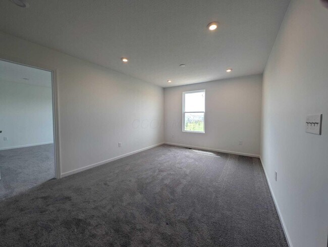 Building Photo - 832 Callaway Ln