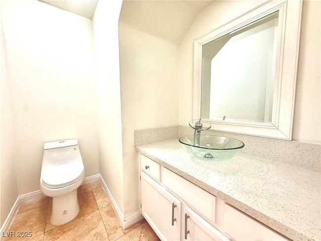 Building Photo - 10001 Coral Sands Dr