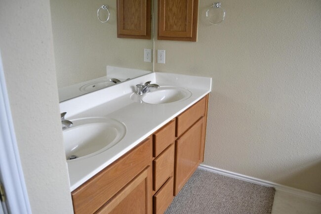 Building Photo - 306 Bright Chase