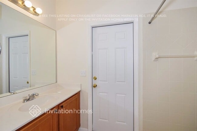 Building Photo - 6544 Bayboro Ct