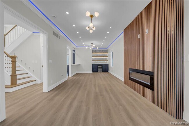 Building Photo - 2623 Fairview St