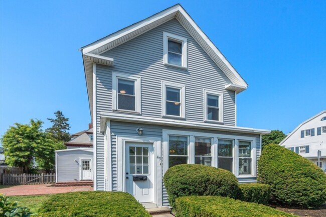 Building Photo - 45 Henshaw St