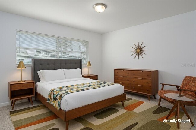Building Photo - 1225 Casabella Dr