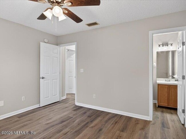 Building Photo - 1460 Ellis Trace Dr W