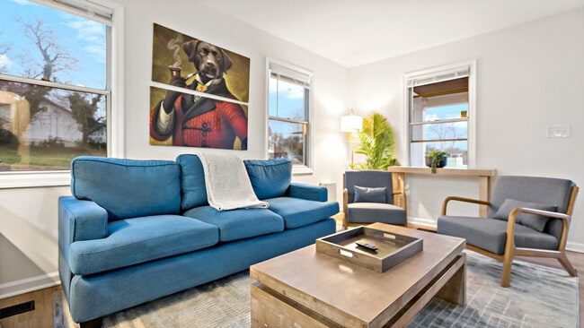 Building Photo - 5545 Davey St