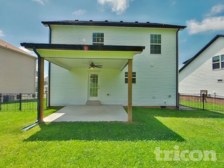 Building Photo - 633 Battery Ct