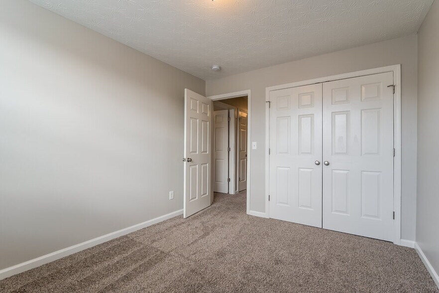 Building Photo - 1114 Dunaway Dr