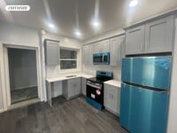 Building Photo - 2297 Loring Pl N