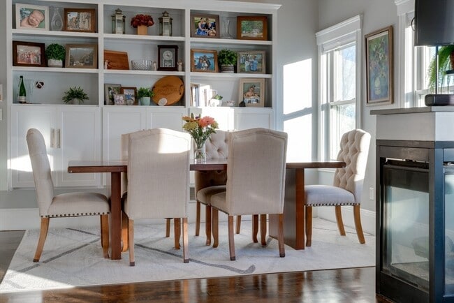 Building Photo - 41 Farragut Rd