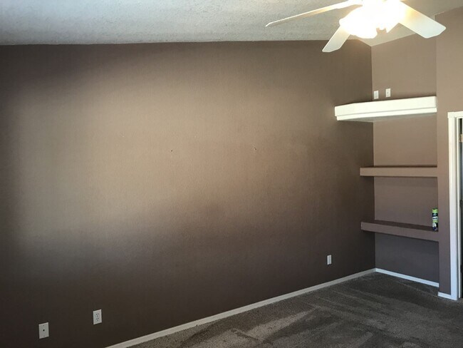 Building Photo - 2315 Flagship Dr