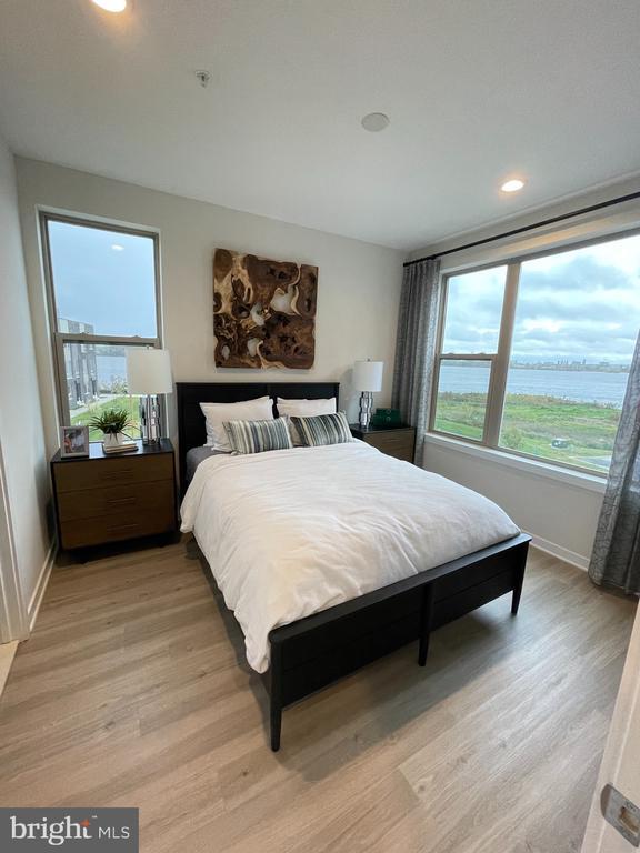 Building Photo - 3129 Beachview Ln