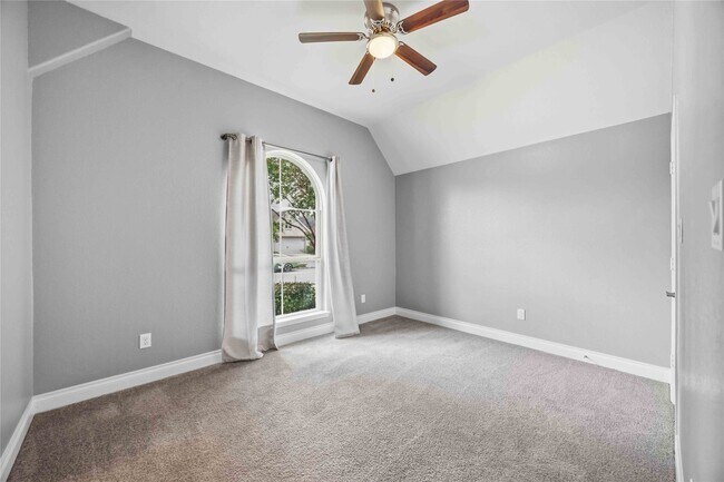 Building Photo - 9314 Eckert Rd