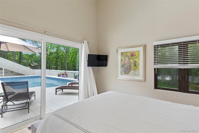 Building Photo - 18 Quail Run