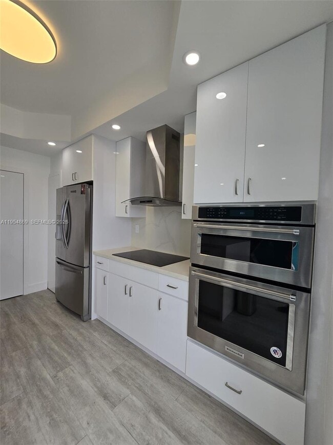 Building Photo - 10595 SW 6th St