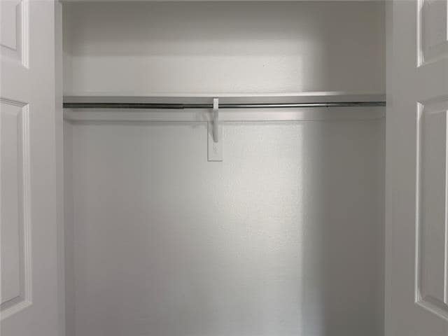 Building Photo - 3332 Navaro St