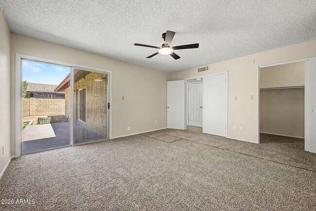 Building Photo - 4828 W Palo Verde Ave