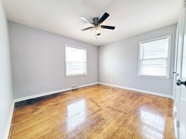 Building Photo - 4095 Bluestone Rd