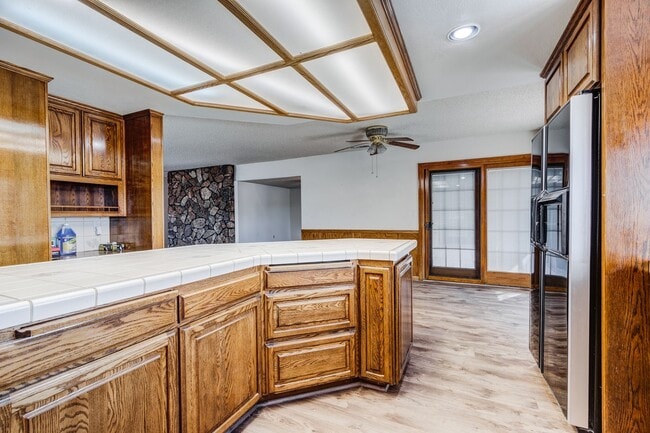 Building Photo - HORSE TRAINERS! MUST SEE HORSE PROPERTY AWESOME ACRAGE 5 ACRES Beautiful Custom 1 story home in W...