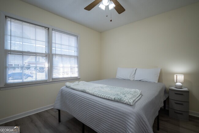 Building Photo - 100 VFW Dr