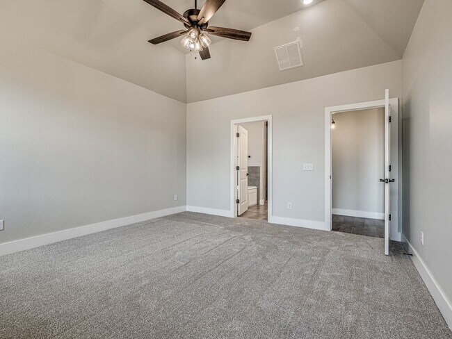 Building Photo - Stunning Brand New Build + Deerk Creek Sch...