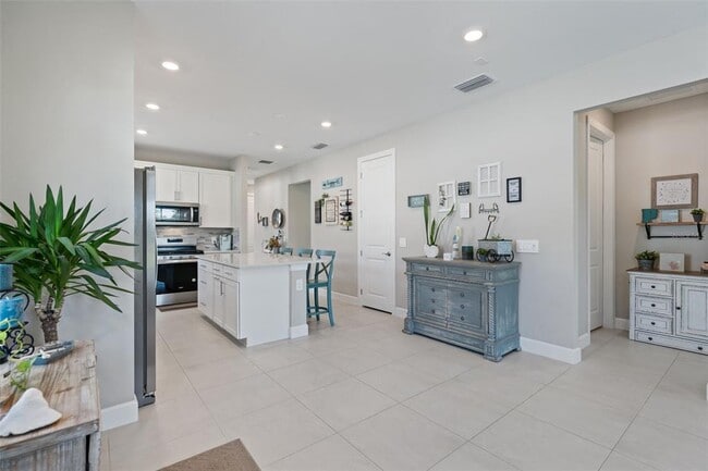 Building Photo - 6341 Winding Pne Dr