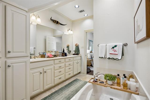 Building Photo - 3101 Rosedale Ave