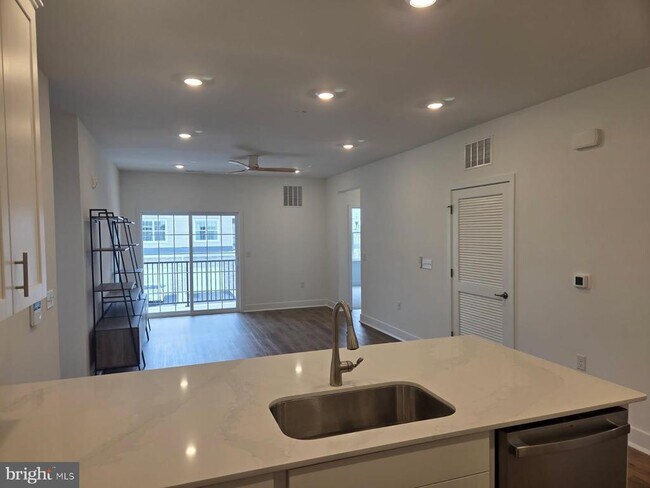 Building Photo - 29212 Radford Ct