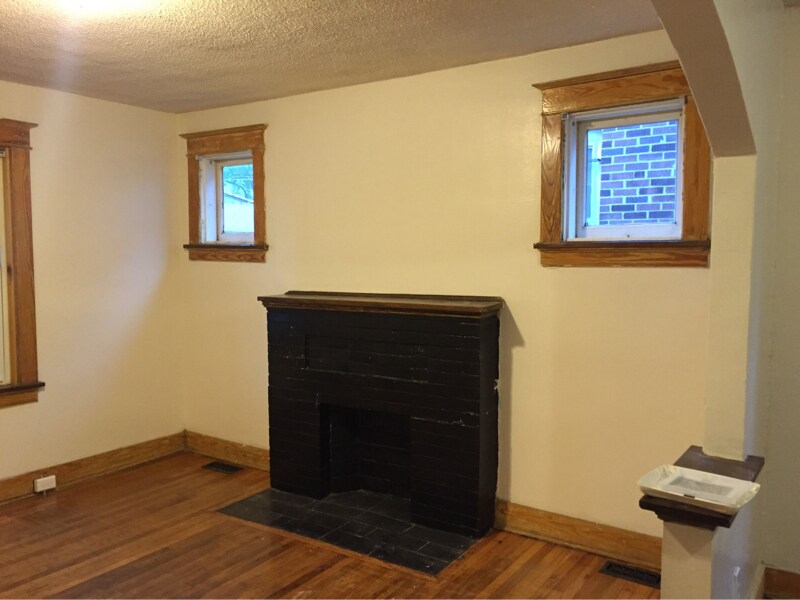 Building Photo - 6807 St Louis Ave