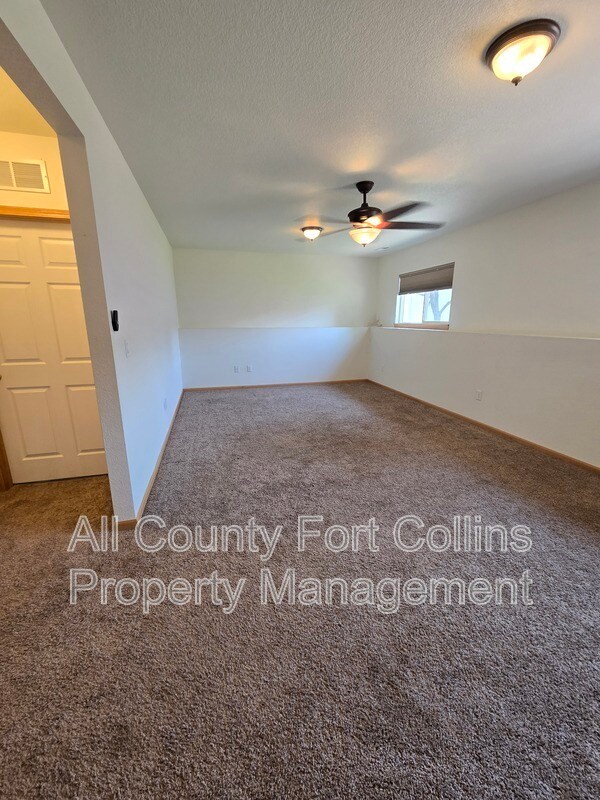 Building Photo - 3727 Mt Spalding St