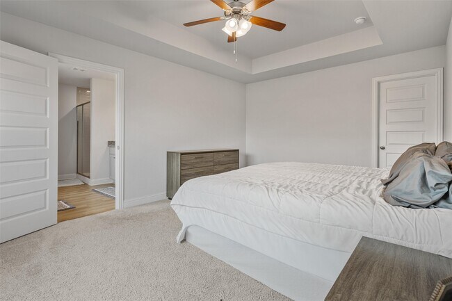 Building Photo - 13724 Sabine Lk Dr