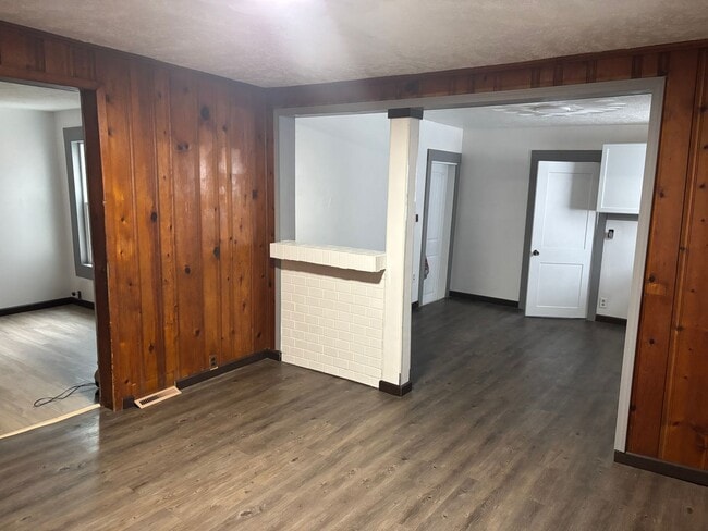 Building Photo - 3Bed New Phila Ranch Home for Rent