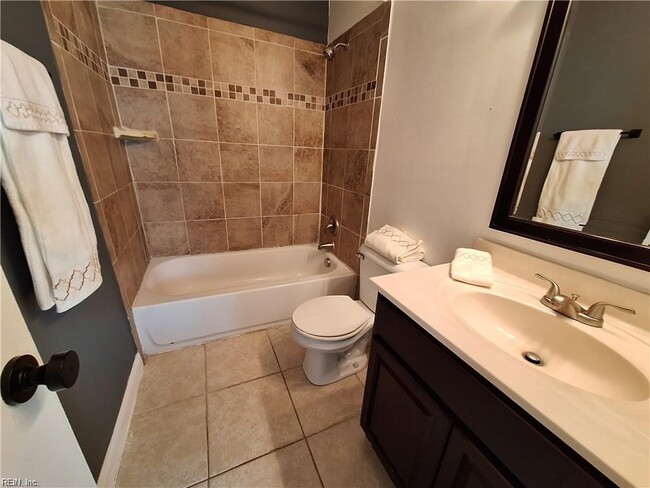 Building Photo - 1312 Sierra Dr