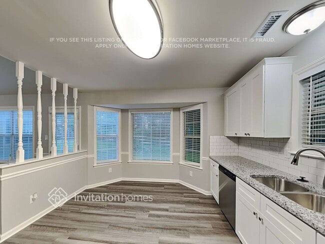 Building Photo - 3014 Faircroft Way