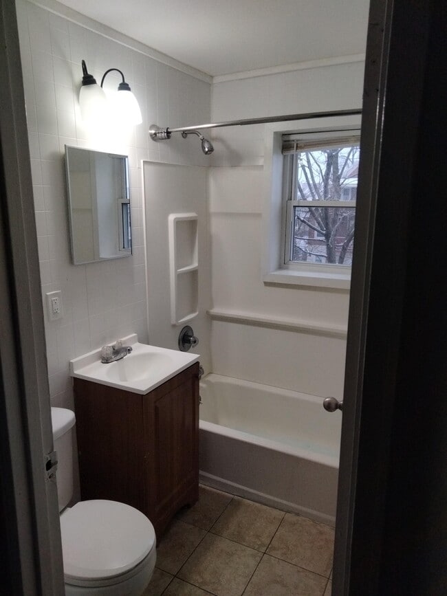 Building Photo - 29-31 Annawan St