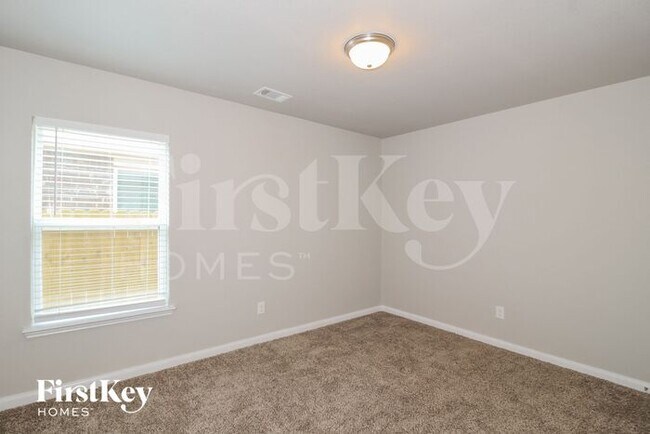 Building Photo - 4612 Conley Ln