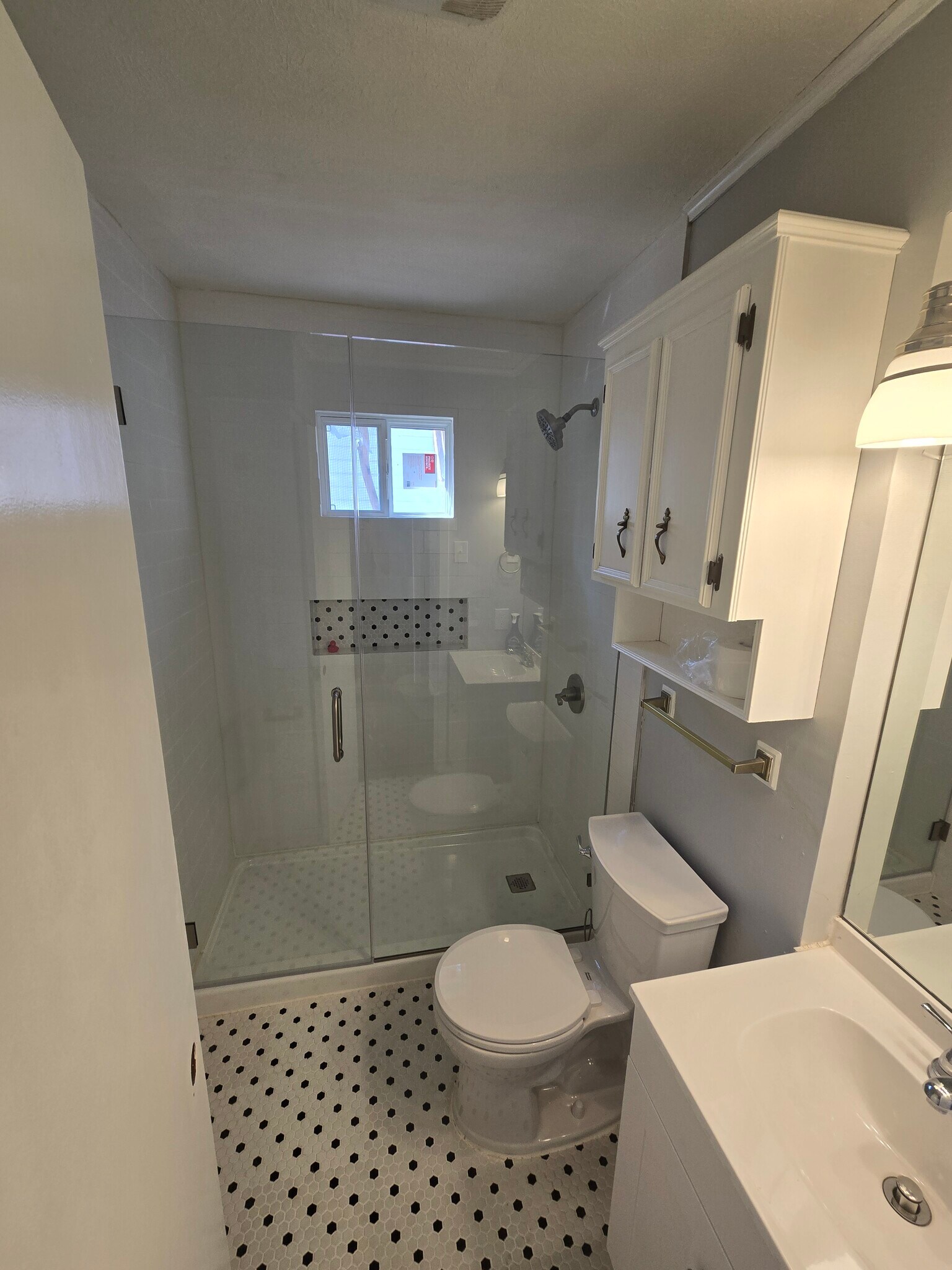 Building Photo - 10922 Myrtice Dr