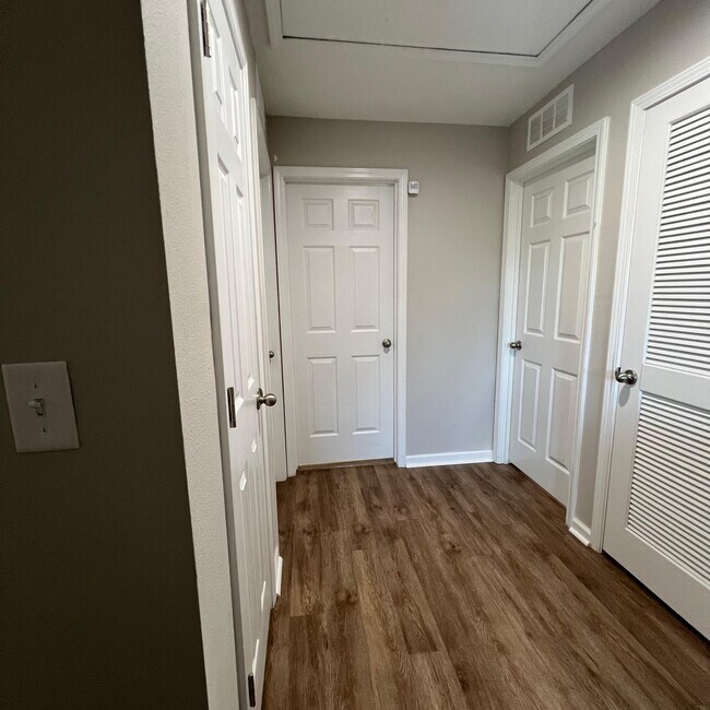 2nd Floor - 4252 Adirolf Rd