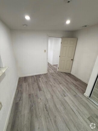 Building Photo - 3241 NW 51st Terrace