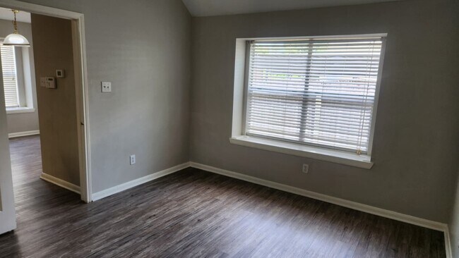 Building Photo - 11735 Alief Clodine Rd