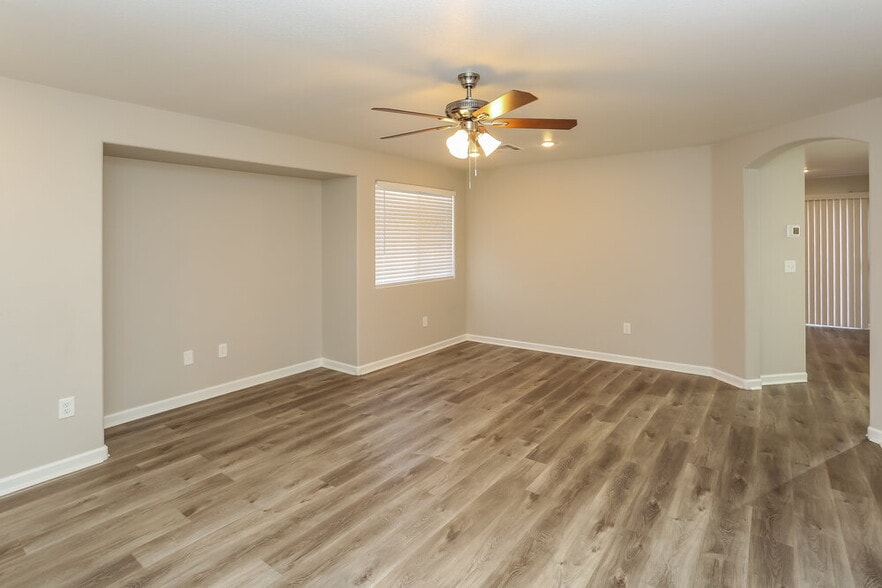 Building Photo - 9144 Spoonbill Ridge Pl