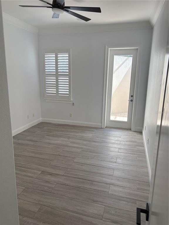 Building Photo - 3265 Hidden Lake Dr