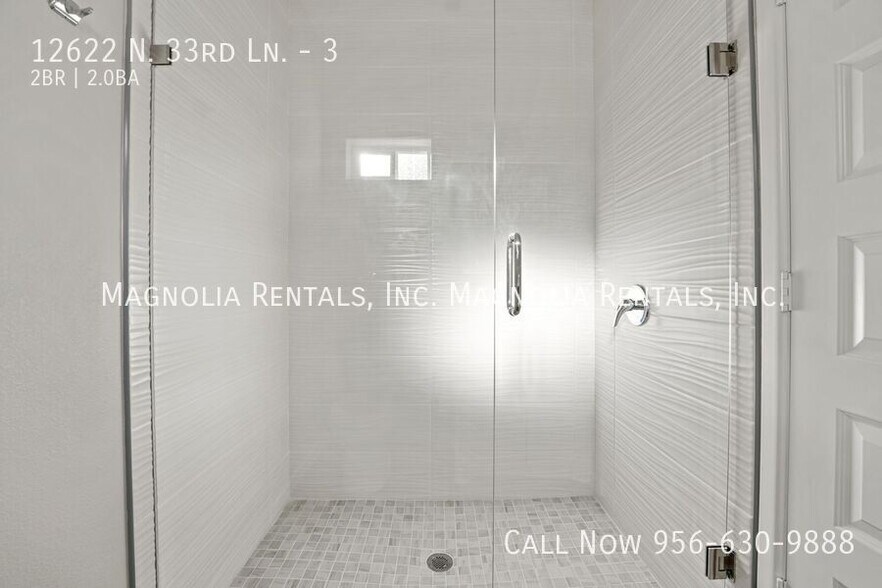 Building Photo - 12622 N 33rd Ln