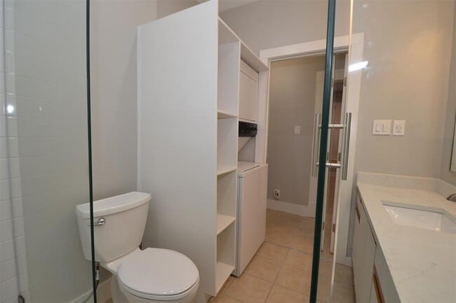 Building Photo - 7602 Blessing Ave